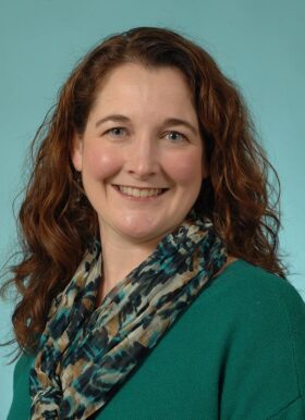 Portrait of Shannon Lenze