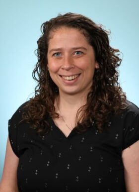Portrait of Steph Williams